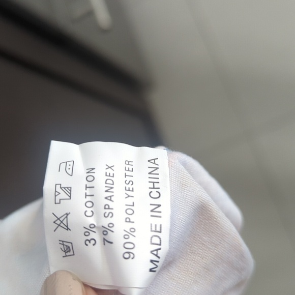 Women's Burger & Fries T-shirt - Size M NWT - Picture 3 of 4